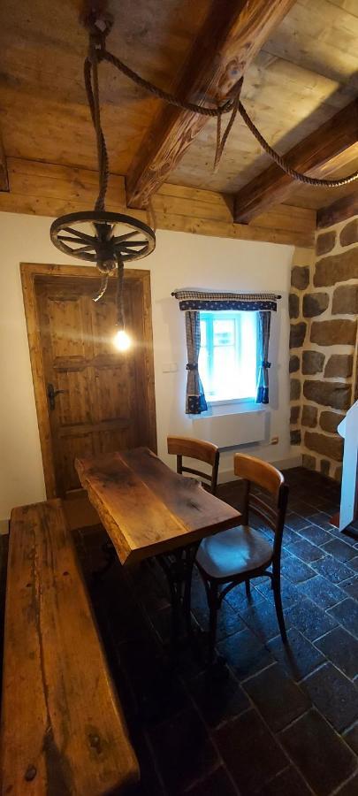 Hlucov - Penzion & Restaurace Bed & Breakfast Kanina Bagian luar foto